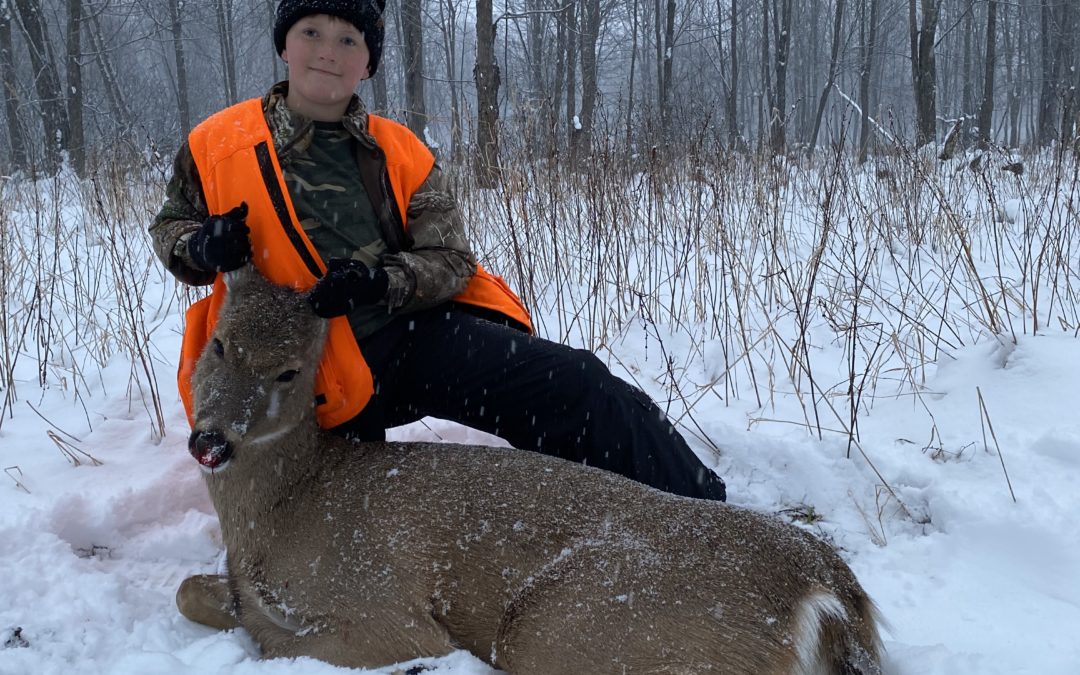WHITETAIL DOE HUNT West Michigan Bowhunters